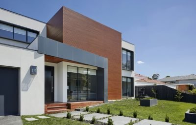 photo-1600047509807-ba8f99d2cdde